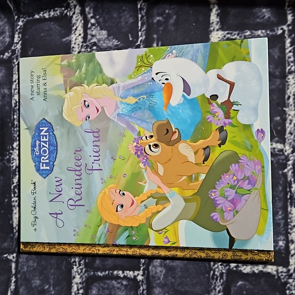 Disney Book Bundle of 2 + 1 Christmas Book - Picture 2 of 9